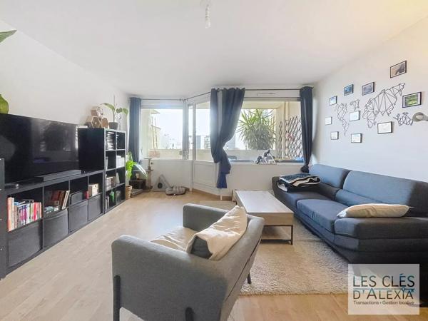 Joli T3 avec balcon, cave et parking