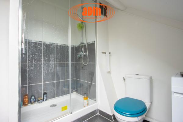 Duplex
                                                                                                                                                                                                                                                                                                                        4 pièce(s)                                                                                                                                                                                                          2 chambre(s)                                                                                                                                                                                                          70.8  m²