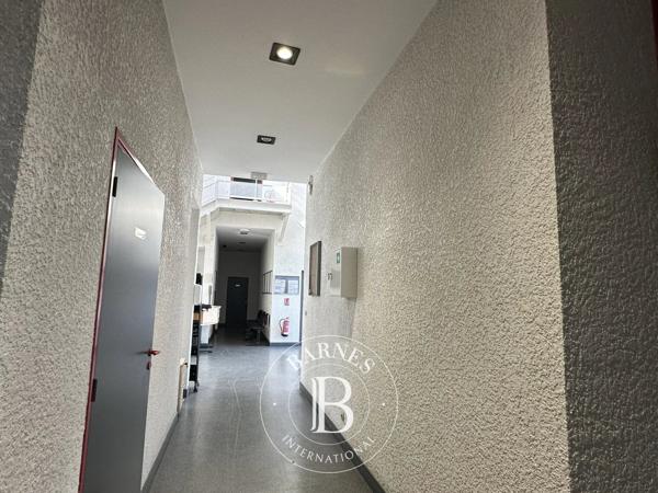 Linas, Commerce  416 m² à vendre