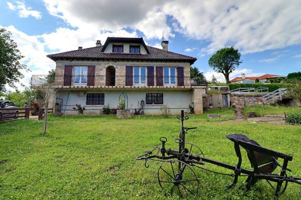 Maison 7 pièces à vendre à Villefranche de Rouergue - Quartier Les Cabrières