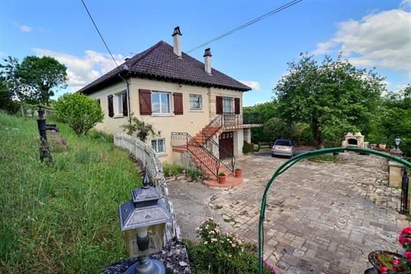 Maison 7 pièces à vendre à Villefranche de Rouergue - Quartier Les Cabrières