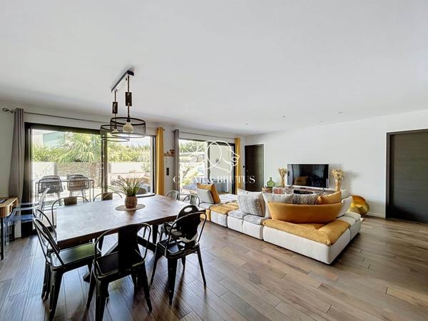 Maison de plain-pied de 117 m2 avec accès direct au Parc Beaulieu à Riorges