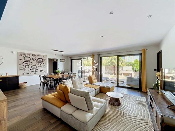 Maison de plain-pied de 117 m2 avec accès direct au Parc Beaulieu à Riorges