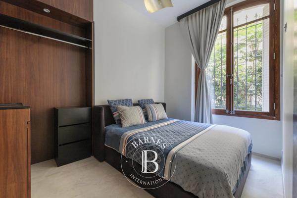 Paris 8ème, Appartement 2 Chambres -  65 m² à vendre