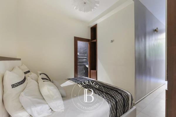 Paris 8ème, Appartement 2 Chambres -  65 m² à vendre