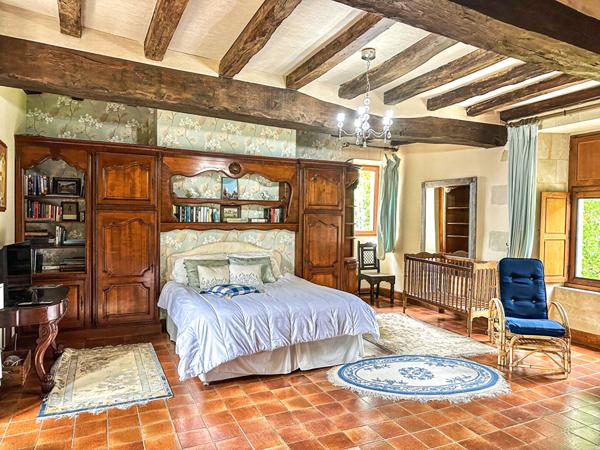 MANOIR DE PRESTIGE DU 17ÈME SIÈCLE - Vallée du Layon