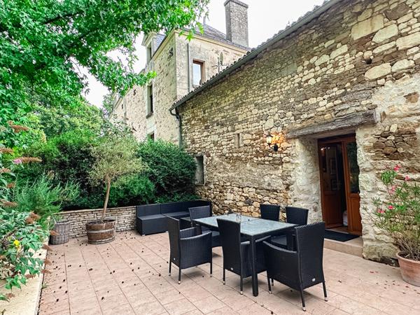 MANOIR DE PRESTIGE DU 17ÈME SIÈCLE - Vallée du Layon