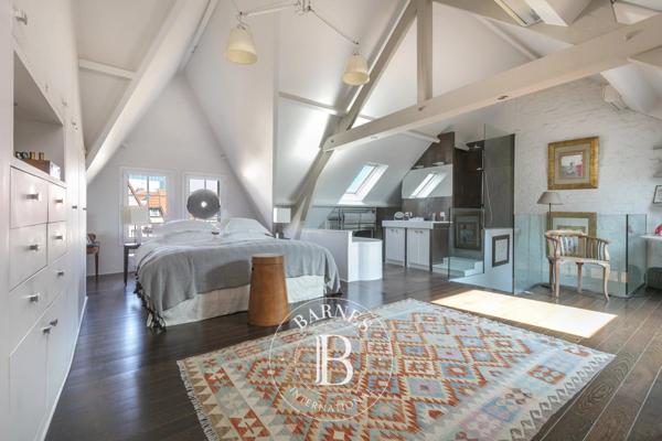 Suresnes, Maison 4 Chambres -  195 m² à vendre
