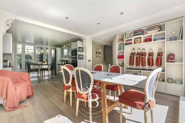 Suresnes, Maison 4 Chambres -  195 m² à vendre