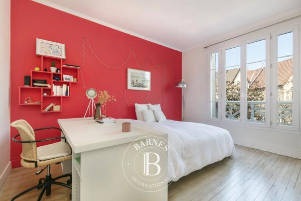 Suresnes, Maison 4 Chambres -  195 m² à vendre