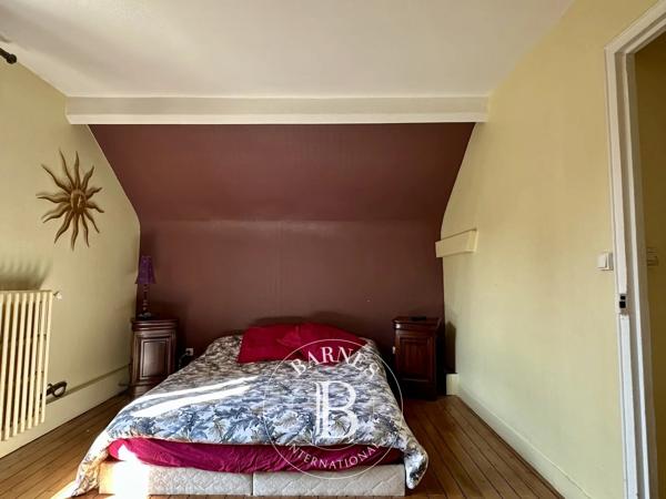 Le Coudray-Montceaux, Maison 6 Chambres -  320 m² à vendre