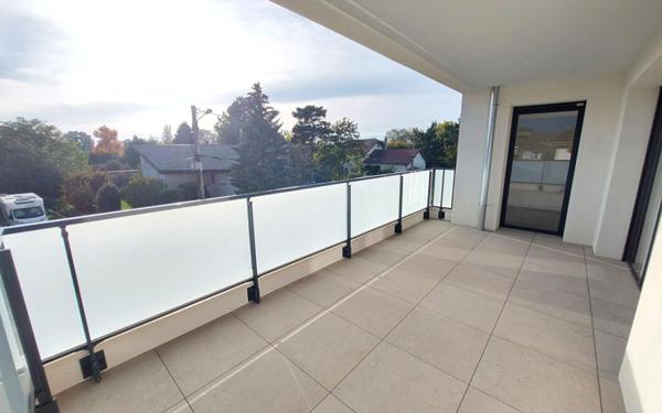 Appartement à louer    2 pièces •  Veigy-Foncenex