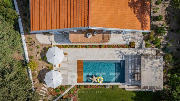 Villa Belle Époque — Vue mer, piscine & dépendance