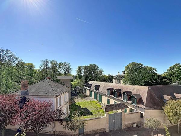 Appartement 3 pièces avec vue sur le Bois Préau