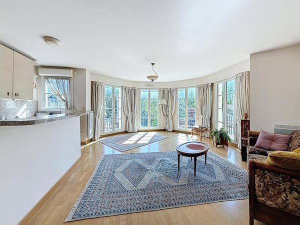 Appartement 3 pièces avec vue sur le Bois Préau