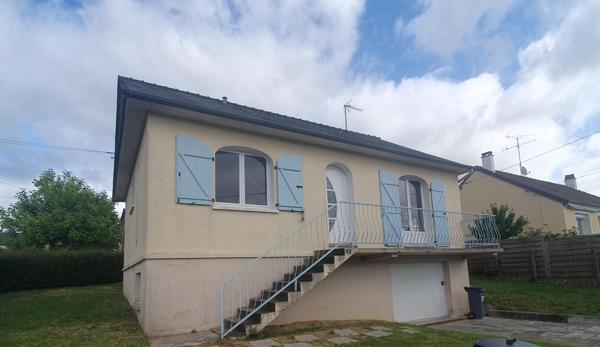 Maison à GENEST SAINT ISLE, 53940 - 5 pièces 90m²