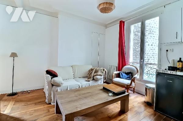 Paris 5 - 2 pièces 29,55 m² lumineux 1er étage calme sur cour avec cave - secteur Monge/Val de Grace