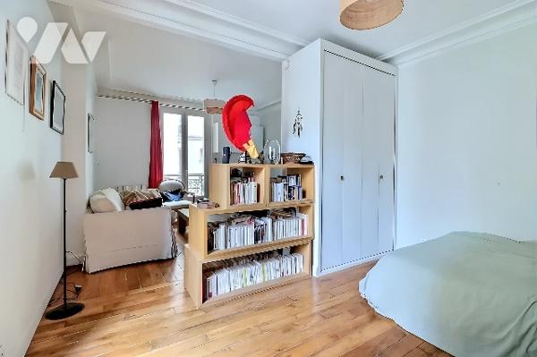 Paris 5 - 2 pièces 29,55 m² lumineux 1er étage calme sur cour avec cave - secteur Monge/Val de Grace