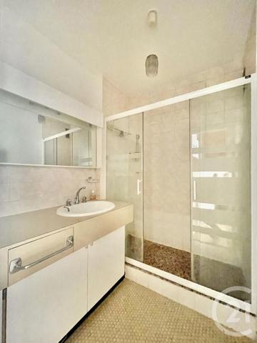 Appartement F1 à vendre  1 pièce - 35 m2 PARIS - 75016
