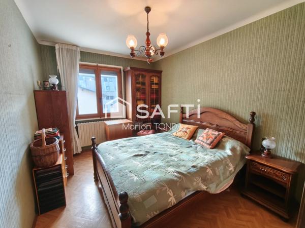 Appartement avec garage et jardin privé