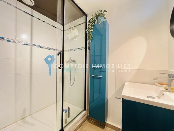 Maison
                                                                                                                                                                                                                                                                                                                        6 pièce(s)                                                                                                                                                                                                          3 chambre(s)                                                                                                                                                                                                          151.56  m²