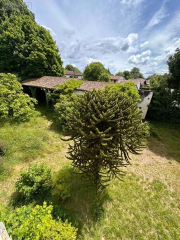 Maison de maître à vendre à Léognan en Gironde (33850), ref : 022/1082