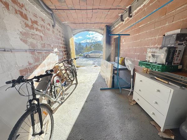 Saint-Affrique (12400) Maison avec 2 logements rénovés Proche CV