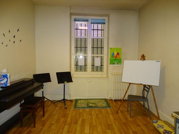 Vente Immeuble220 m² - 12 Pièces - LIGNIERES (18160)