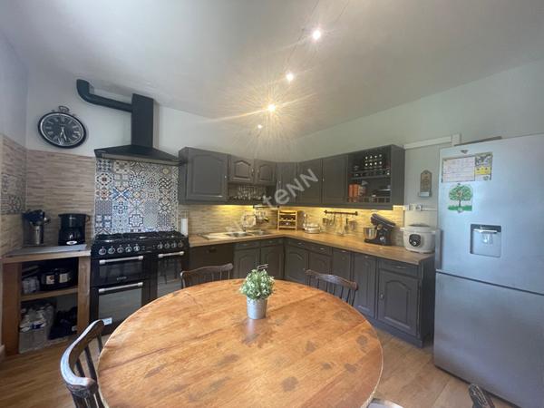 Maison de 7 pièces à Meneac (56490)