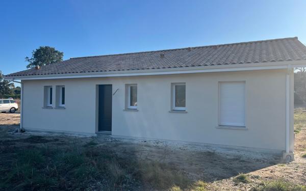 Maison à vendre    4 pièces •  Vielle-Saint-Girons