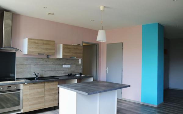 Appartement à vendre    3 pièces • 79 m2 Bourg-de-Péage