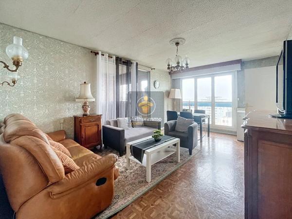 Vente                                                      Appartement
                        
                     4 pièces                      84 m2                     à Boissy-Saint-Léger