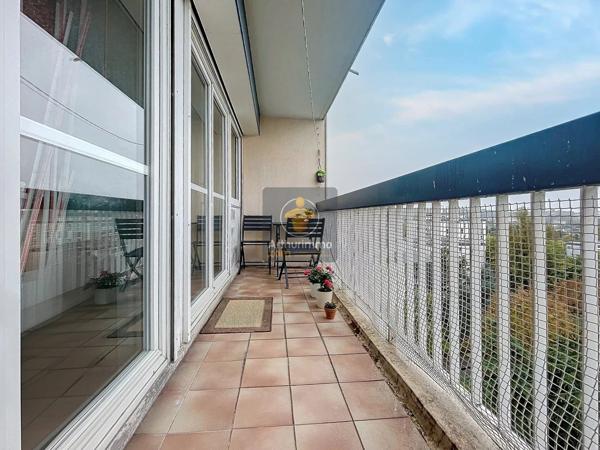 Vente                                                      Appartement
                        
                     4 pièces                      84 m2                     à Boissy-Saint-Léger