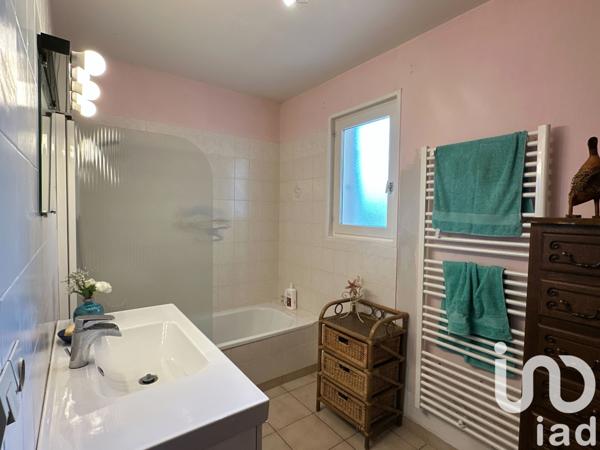 Maison à vendre 7 pièces 115 m² Vallon-Pont-d'Arc