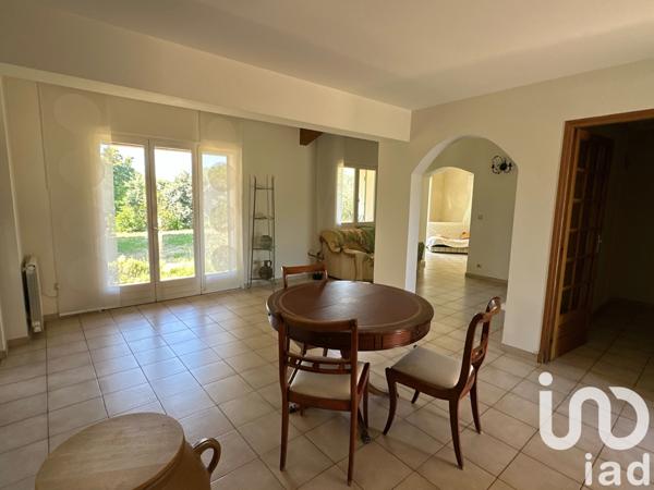 Maison à vendre 7 pièces 115 m² Vallon-Pont-d'Arc