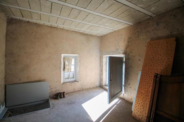 Vente / Maison de village à Montbrun-les-Bains (26570)