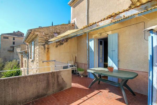 Vente / Maison de village à Montbrun-les-Bains (26570)