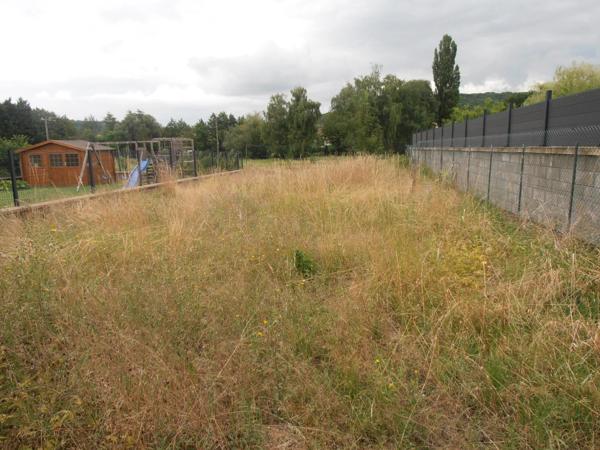 Vente                                                      Terrain
                        
                                         547 m2                     à Inglange