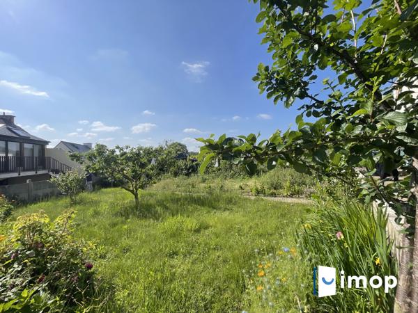 Belle maison avec extérieur