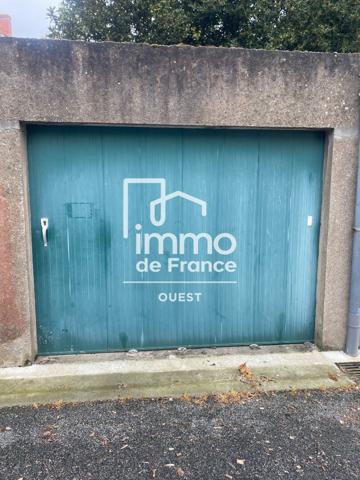 Garage 20 bis, Rue de Brissac