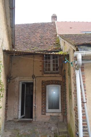 Maison dans Fontaines