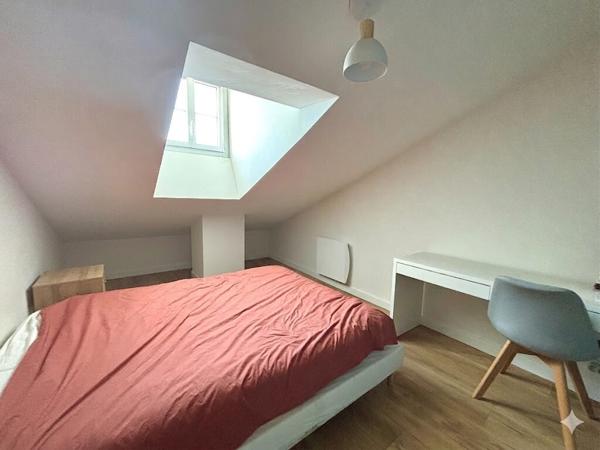 Magnifique T4 en duplex hyper centre ville