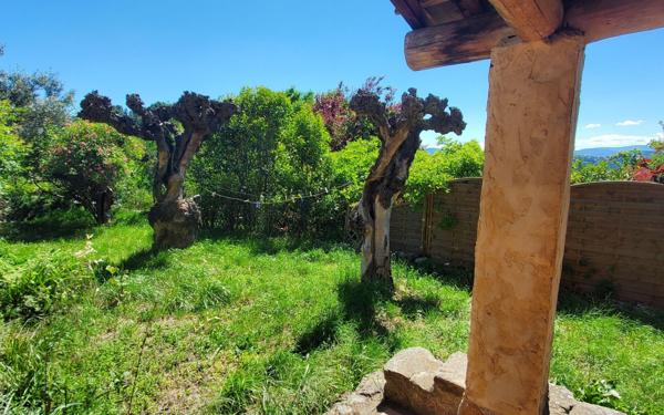 Maison à vendre    4 pièces •  Lablachère