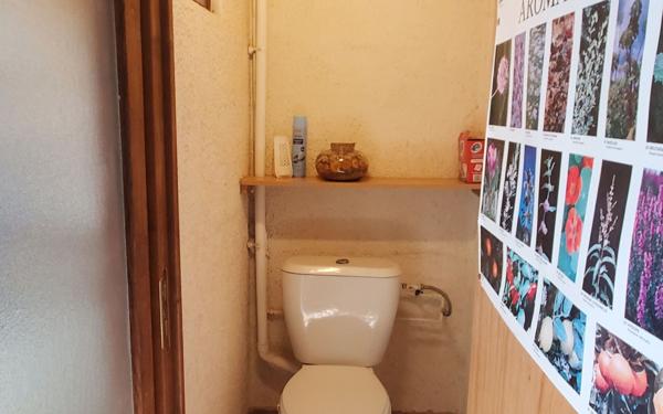 Maison à vendre    4 pièces •  Lablachère