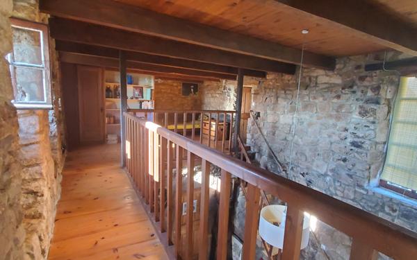 Maison à vendre    4 pièces •  Lablachère