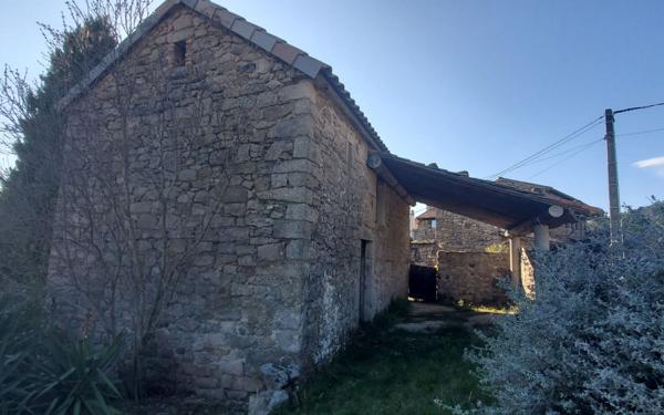 Maison à vendre    4 pièces •  Lablachère