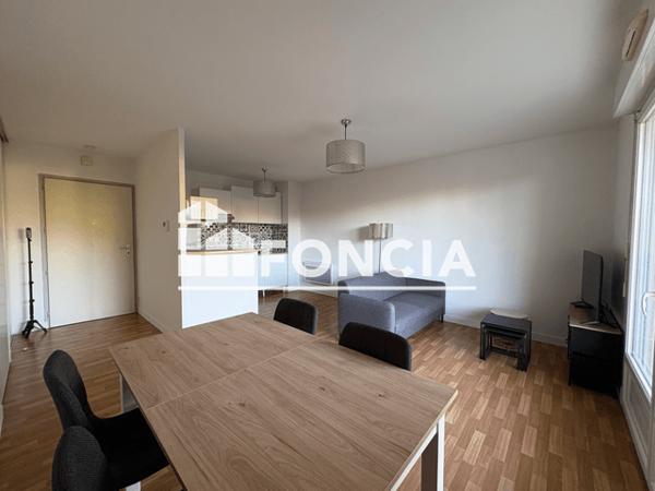 Location Appartement meublé 3 pièces 57.19 m² - Poitiers 86000