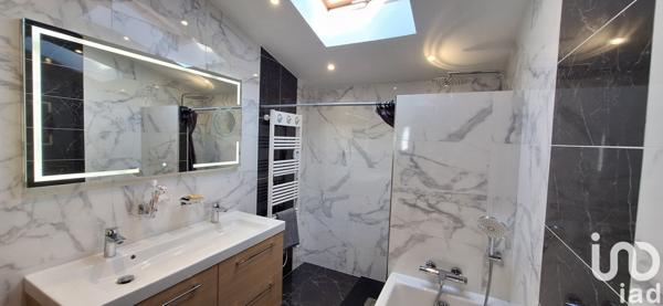 Maison à vendre 5 pièces 122 m² Grosbreuil