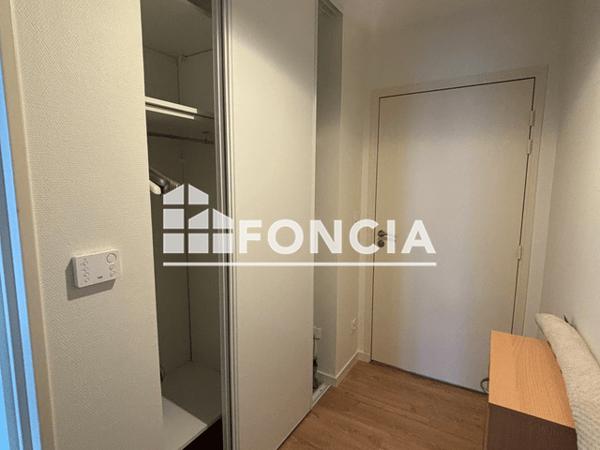 Location Appartement meublé 2 pièces 43.55 m² - 76 RUE DE JEMMAPES Tours 37100