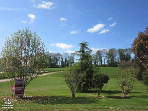 CARHAIX - TERRAIN A BATIR